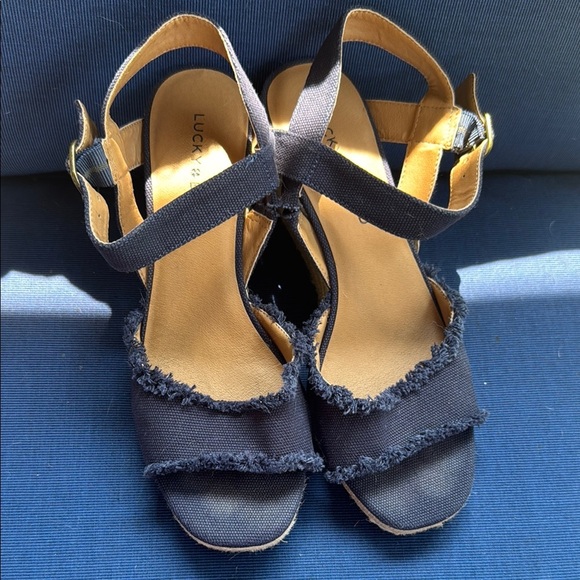 Lucky Brand Black Espadrille Shoes with Cross-Strap Design - Picture 2 of 5